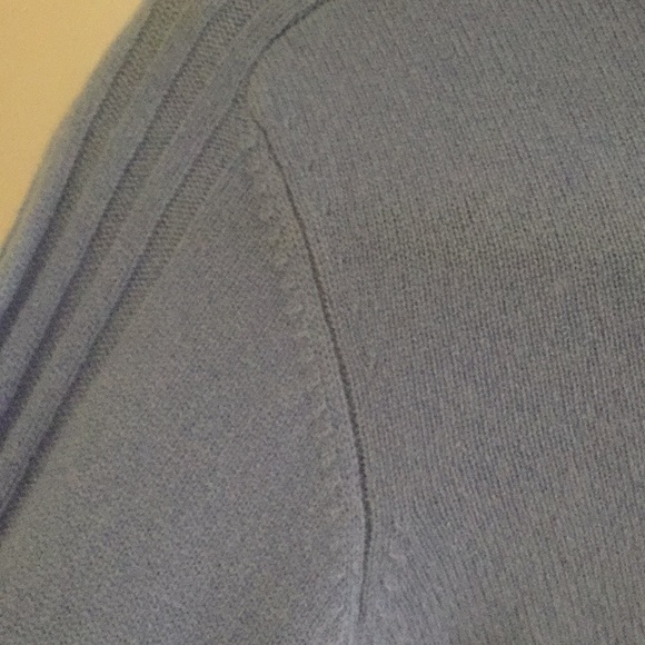 NWT Vince Light Blue Cashmere Sweater current - Picture 4 of 6